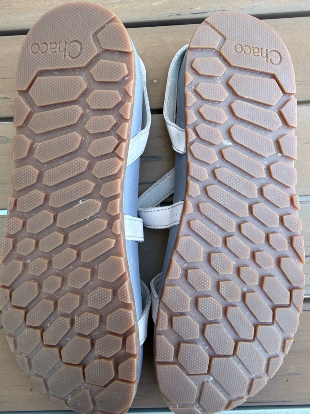 NWOT Chaco Women's Light Gray Strappy Slingback Sandals - Picture 3 of 6